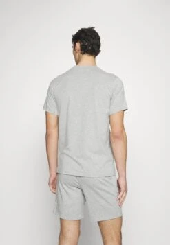 Jack & Jones Jacaaron Ss Tee And Shorts Set - Pyjama - Light Grey Melange 8 Jack & Jones Jacaaron Ss Tee And Shorts Set - Pyjama - Light Grey Melange -Jack & Jones Verkoopwinkel 0d1ca426a3054ba0b1987eedfa209b12