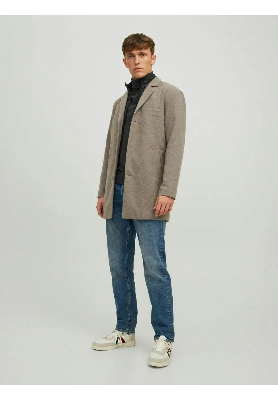 JACK&JONES Premium Jjtommy Insert Coat - Mantel - Greige 2 JACK&JONES Premium Jjtommy Insert Coat - Mantel - Greige - Afbeelding 2