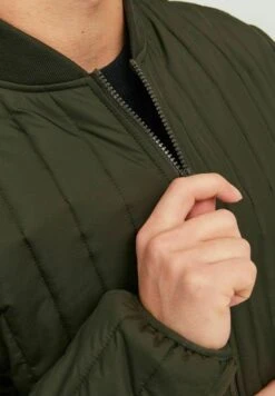 Jack & Jones Jjecity Liner Noos - Jas - Rosin -Jack & Jones Verkoopwinkel 21a6194b583c4543a9b1b737e4093130