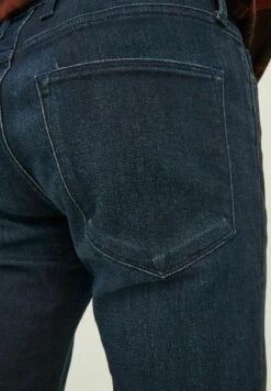 Jack & Jones Clark Evan Jos- Slim Fit Jeans - Blue Denim -Jack & Jones Verkoopwinkel 3c4caf44eb6245b6bd8fdce2f7e130cd