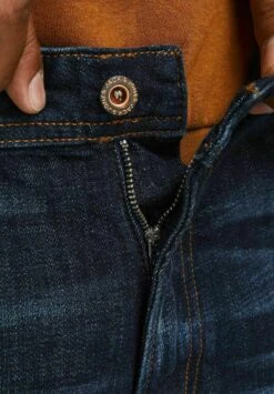 Jack & Jones Plus Size Comfort Fit - Slim Fit Jeans - Blue Denim -Jack & Jones Verkoopwinkel 4d9a658dd5304c17b91fb27fc31d261d