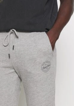 Jack & Jones Jjigordon Jjshark Pants 2 Pack - Trainingsbroek - Navy Blazer 11 Jack & Jones Jjigordon Jjshark Pants 2 Pack - Trainingsbroek - Navy Blazer -Jack & Jones Verkoopwinkel 4db18071f4e54115bfe9e55914f444ed