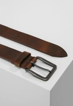 Jack & Jones Jacvictor Belt - Riem - Mocha Bisque 7 Jack & Jones Jacvictor Belt - Riem - Mocha Bisque -Jack & Jones Verkoopwinkel 58b0c0155e314863a6b408e49848bcad