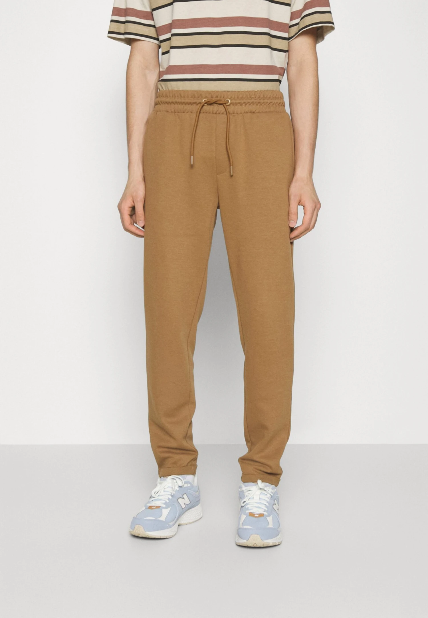 Jack & Jones Jpstace Jjsmart Pants - Trainingsbroek - Otter 1 Jack & Jones Jpstace Jjsmart Pants - Trainingsbroek - Otter