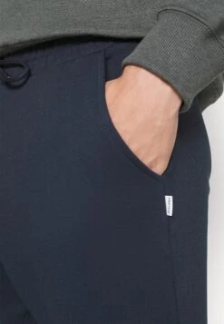 Jack & Jones Stgordon Bradley Gms - Trainingsbroek - Navy Blazer 9 Jack & Jones Stgordon Bradley Gms - Trainingsbroek - Navy Blazer -Jack & Jones Verkoopwinkel 6176f9caf9664dc7a350296cfa3f0d34