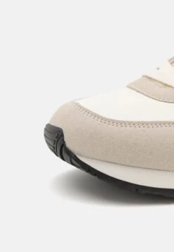 Jack & Jones Jfwhawker Combo - Sneakers Laag - Moonbeam/Cabernet 11 Jack & Jones Jfwhawker Combo - Sneakers Laag - Moonbeam/Cabernet -Jack & Jones Verkoopwinkel 6605efbb5b3047f596fe88e3c6f5878b