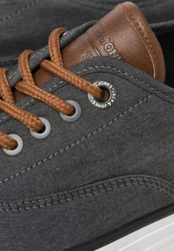 Jack & Jones Jfwcurtis Casual - Sneakers Laag - Grau 11 Jack & Jones Jfwcurtis Casual - Sneakers Laag - Grau -Jack & Jones Verkoopwinkel 6b0c9ba499be45fd9edcaa3d87276a64