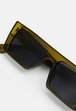 Jack & Jones Jachervey Sunglasses Unisex - Zonnebril - Forest Night 7 Jack & Jones Jachervey Sunglasses Unisex - Zonnebril - Forest Night -Jack & Jones Verkoopwinkel 7ba35e285fe9430b98dd69b089f776f3