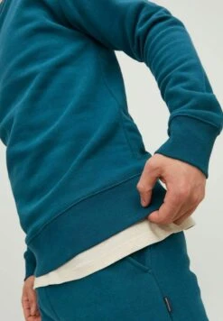 Jack & Jones Jjestar Basic Crew Neck - Sweater - Sailor Blue -Jack & Jones Verkoopwinkel 7d23a774538043feaa92f1fe07abd493