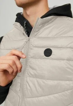 Jack & Jones Jjehero Warmer Collar Noos - Bodywarmer - Moonbeam -Jack & Jones Verkoopwinkel 85950e4326b94692b092e0ef16a74191