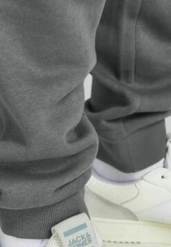 Jack & Jones Gordon Weich - Trainingsbroek - Sedona Sage -Jack & Jones Verkoopwinkel 8e008610e3974c5d8d75d111a858d8c1