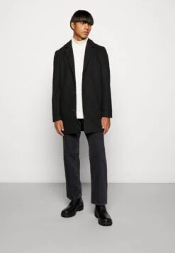 Jack & Jones Verkoopwinkel -Jack & Jones Verkoopwinkel 9a93d20802e844c5909593bcd732b70d