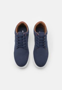 Jack & Jones Jfwmission - Sneakers Laag - Navy Blazer 9 Jack & Jones Jfwmission - Sneakers Laag - Navy Blazer -Jack & Jones Verkoopwinkel 9ee4f3d1b7824fe5aa922f48b5f28aec