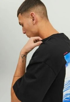 Jack & Jones Crew Neck - T-Shirt Print - Black 13 Jack & Jones Crew Neck - T-Shirt Print - Black -Jack & Jones Verkoopwinkel a19b891252ea43209a3786435d1791c3