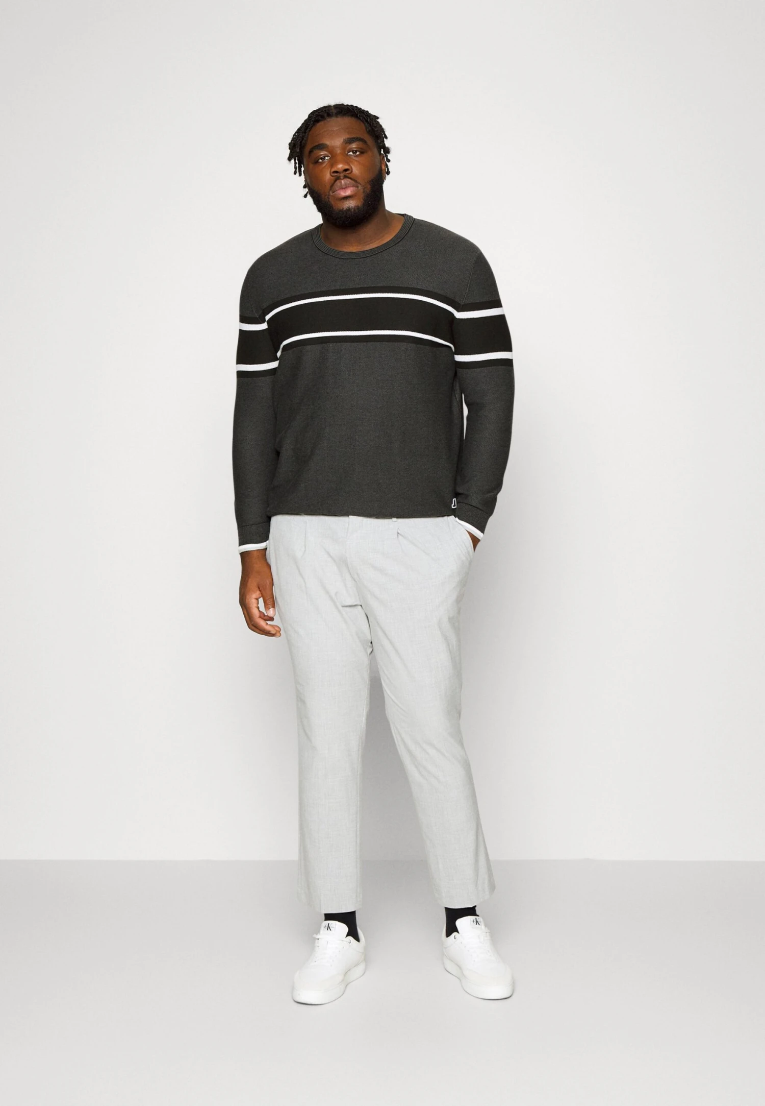 Jack & Jones Jcologan Spring Crew Neck- Trui - Asphalt 2 Jack & Jones Jcologan Spring Crew Neck- Trui - Asphalt - Afbeelding 2
