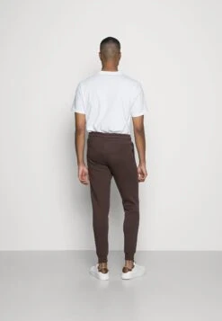 Jack & Jones Igordon Newsoft Gms- Trainingsbroek - Seal Brown 7 Jack & Jones Igordon Newsoft Gms- Trainingsbroek - Seal Brown -Jack & Jones Verkoopwinkel ac0cc9cb81a0444fb0bd6ee321079650