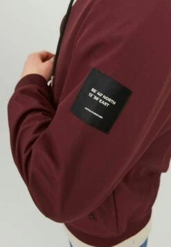 Jack & Jones Basic Noos - Outdoorjas - Port Royale -Jack & Jones Verkoopwinkel ad6e415231754faa8e188992d6979e22