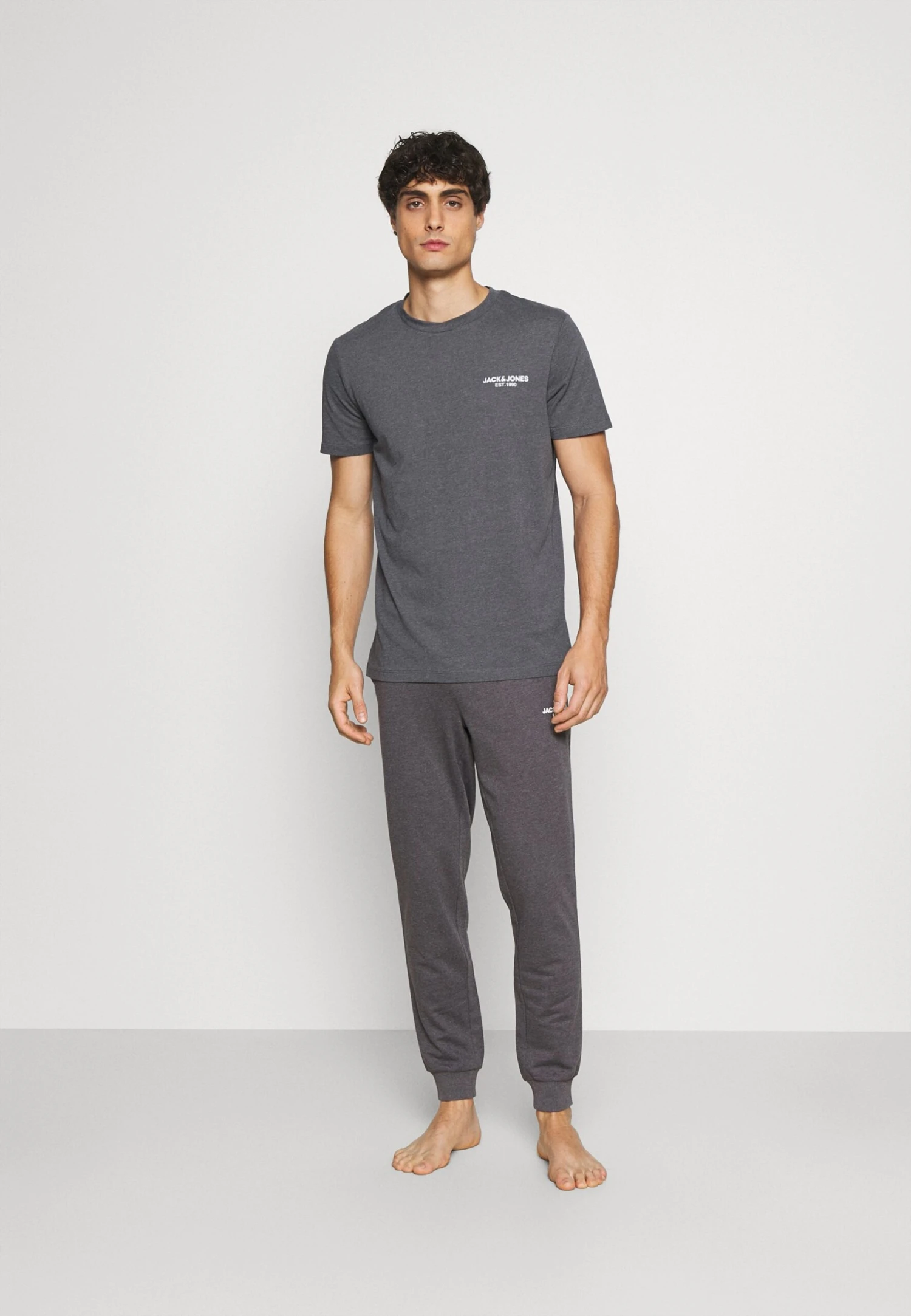 Jack & Jones Jachexa Tee And Pants - Pyjama - Asphalt 1 Jack & Jones Jachexa Tee And Pants - Pyjama - Asphalt