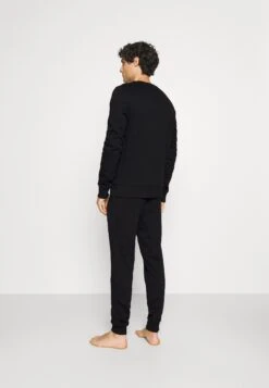 Jack & Jones Jaclounge - Pyjama - Black 13 Jack & Jones Jaclounge - Pyjama - Black -Jack & Jones Verkoopwinkel b8c5ee607fba4d31be54f3ded26925b8