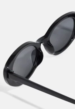 Jack & Jones Jacviggo Sunglasses Unisex - Zonnebril - Black -Jack & Jones Verkoopwinkel c0d8d7ae8a5f4a508a9bf6022a150fef