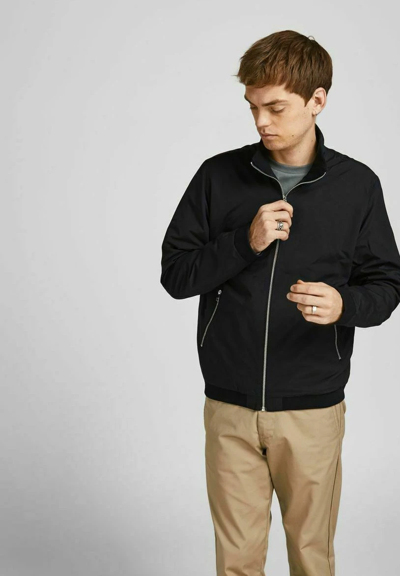 Jack & Jones Jjerush Harrington- Bomberjacks - Black 4 Jack & Jones Jjerush Harrington- Bomberjacks - Black - Afbeelding 4
