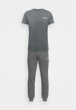 Jack & Jones Jachexa Tee And Pants - Pyjama - Asphalt 8 Jack & Jones Jachexa Tee And Pants - Pyjama - Asphalt -Jack & Jones Verkoopwinkel c5dc1c6463e246e6858a0813464e8829