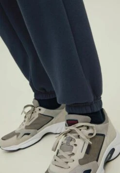 Jack & Jones Kane Brink Grafik - Trainingsbroek - Navy Blazer 14 Jack & Jones Kane Brink Grafik - Trainingsbroek - Navy Blazer -Jack & Jones Verkoopwinkel c96a77cf476443c685111ab885dd8e34