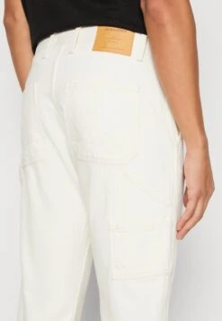 Jack & Jones Chris Utility - Relaxed Fit Jeans - Ecru 9 Jack & Jones Chris Utility - Relaxed Fit Jeans - Ecru -Jack & Jones Verkoopwinkel d2fda49e1f9a42148a599f36ec1ff73a