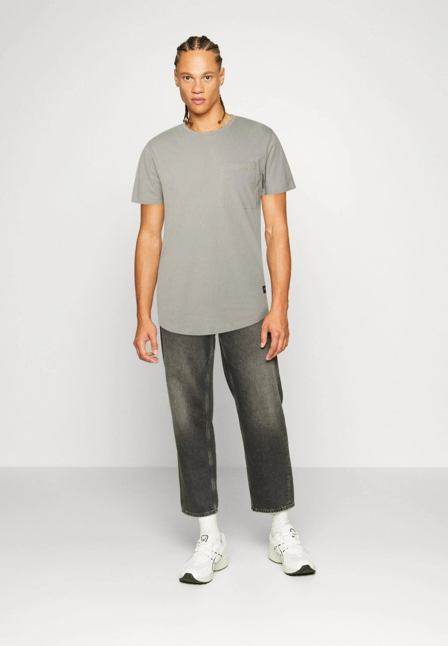 Jack & Jones Jjenoa Pocket Tee Crew Neck- T-Shirt Basic - Wrought Iron 2 Jack & Jones Jjenoa Pocket Tee Crew Neck- T-Shirt Basic - Wrought Iron - Afbeelding 2