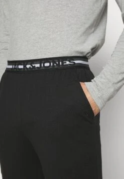 Jack & Jones Jacbasic Logo Tee And Lougepants Set - Pyjama - Light Grey 9 Jack & Jones Jacbasic Logo Tee And Lougepants Set - Pyjama - Light Grey -Jack & Jones Verkoopwinkel d8b98f48b00f40e980401d611311bce9