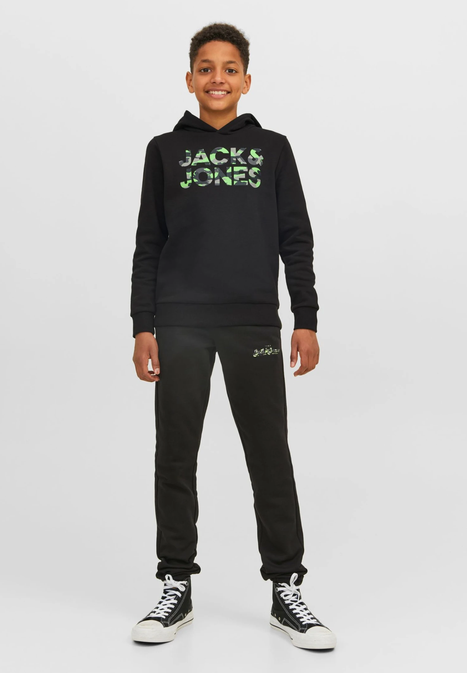 Jack & Jones Junior Jjmiles Hood Jnr - Sweater - Black 1 Jack & Jones Junior Jjmiles Hood Jnr - Sweater - Black