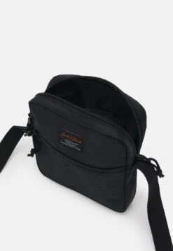 Jack & Jones Jacchad Cross Body Bag - Schoudertas - Black 6 Jack & Jones Jacchad Cross Body Bag - Schoudertas - Black -Jack & Jones Verkoopwinkel e3d5fd5e220146e2917e18ebd59f9a05