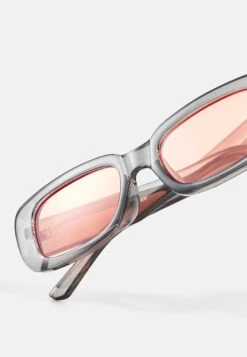 Jack & Jones Jacabel Sunglasses Unisex - Zonnebril - Grey/Pink -Jack & Jones Verkoopwinkel e7396f0b0d0d4591a1ee313d10997684