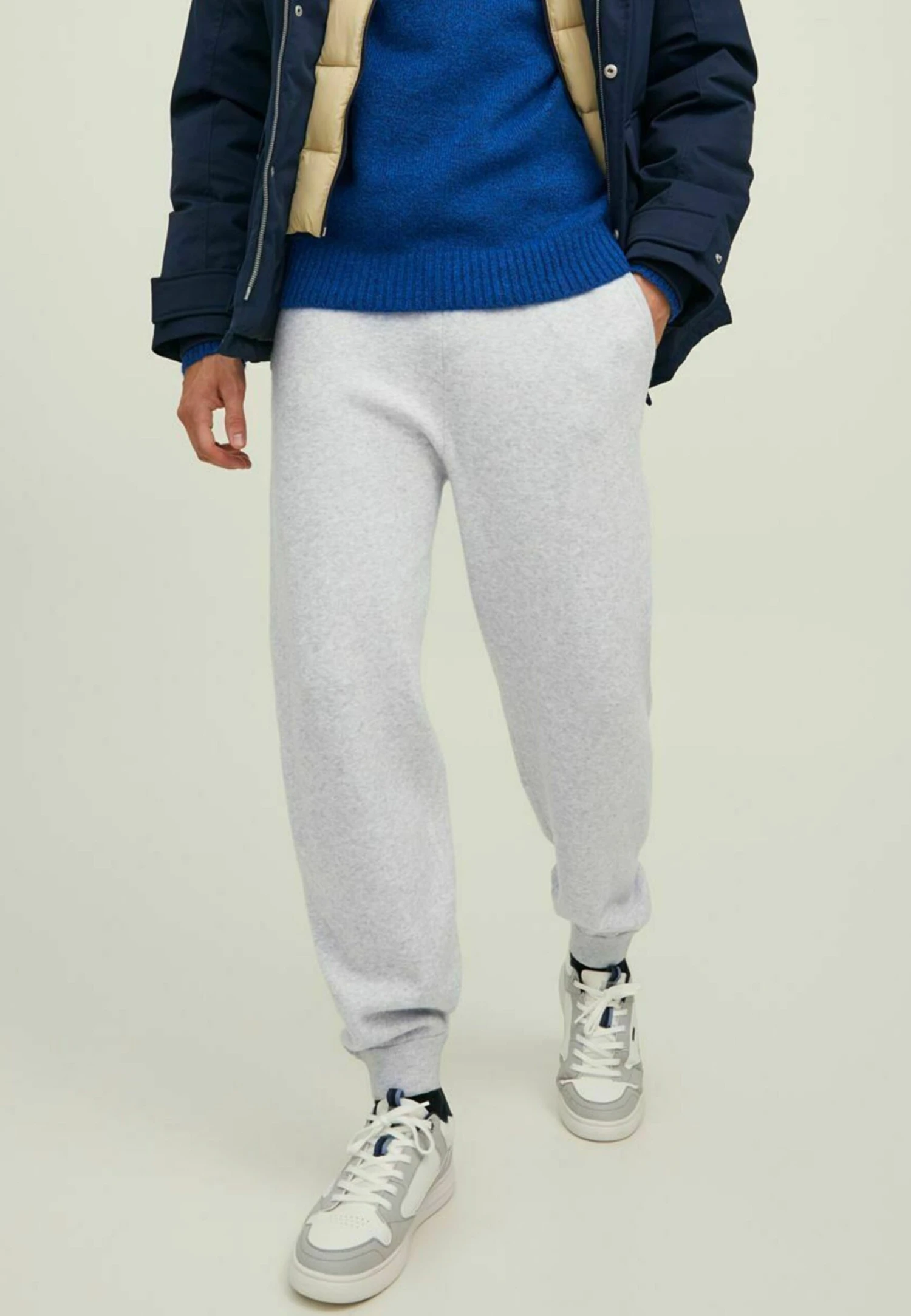 Jack & Jones Kane Keegan - Trainingsbroek - Light Grey Melange 1 Jack & Jones Kane Keegan - Trainingsbroek - Light Grey Melange