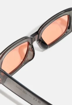 Jack & Jones Jacabel Sunglasses Unisex - Zonnebril - Grey/Pink -Jack & Jones Verkoopwinkel f26cecadccf140ecb88690a722b6a8c6