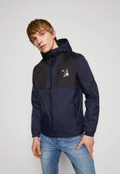Jack & Jones Jcofilo Light Jacket - Windjack - Navy 9 Jack & Jones Jcofilo Light Jacket - Windjack - Navy -Jack & Jones Verkoopwinkel fe88d2d44c404dc48506efc4c0a0c585